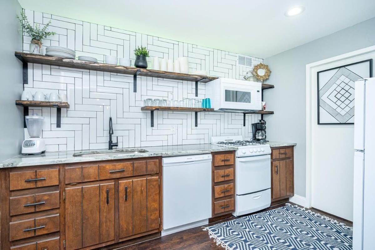 Apartamento Downtown! King Bed! Paid Onsite Parking! Lm2102 *