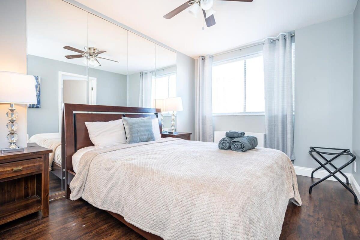 Appartement Downtown! King Bed! Paid Onsite Parking! Lm2102 *