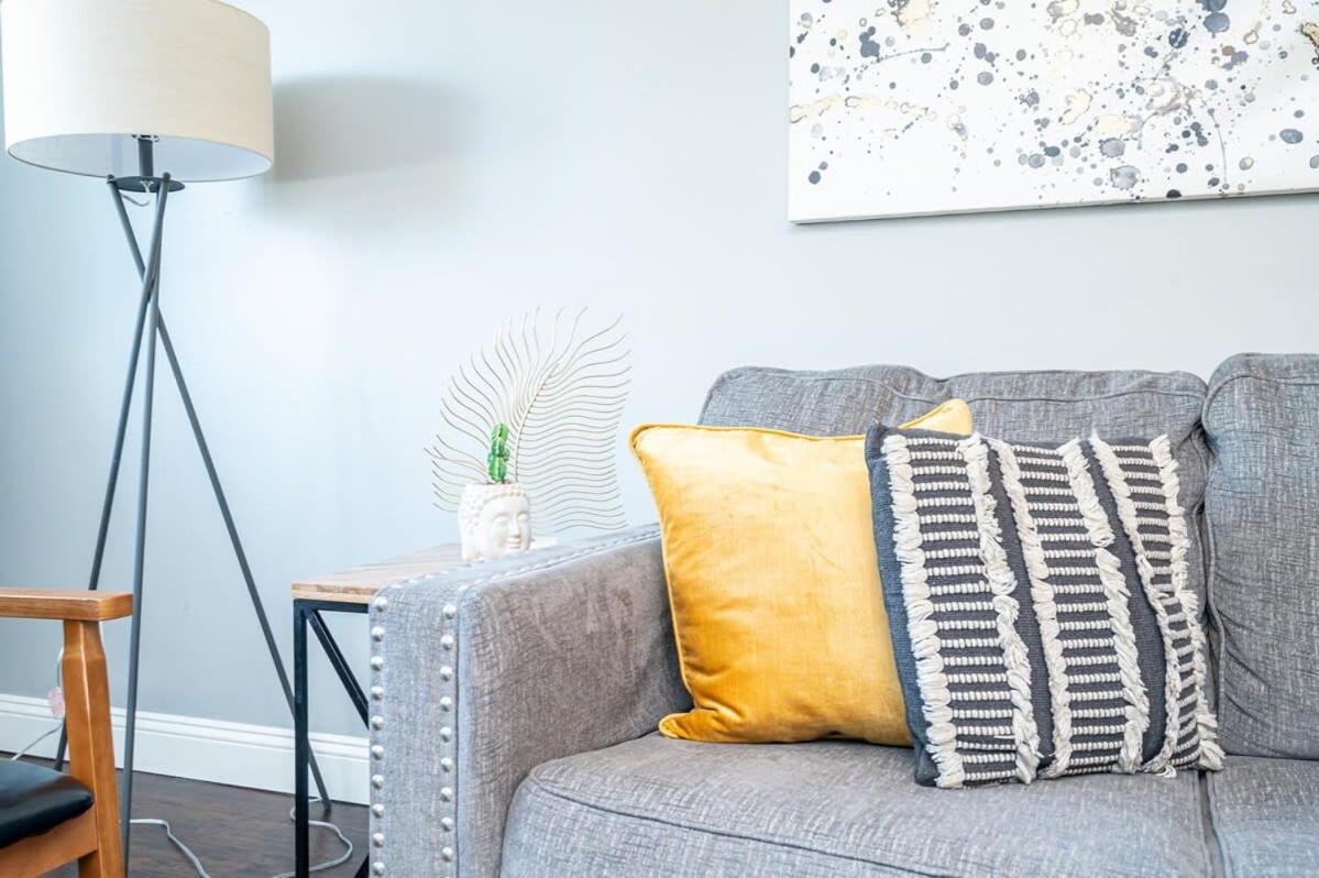 Appartement Downtown! King Bed! Paid Onsite Parking! Lm2102 *